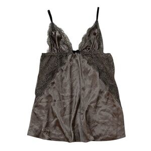 Victoria’s Secret Women’s Chocolate Brown Lace Bow Rhinestone Camisole Medium